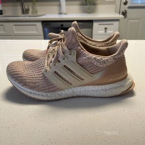 Adidas Ultraboost Womens Ash Pearl/Linen/Clear
